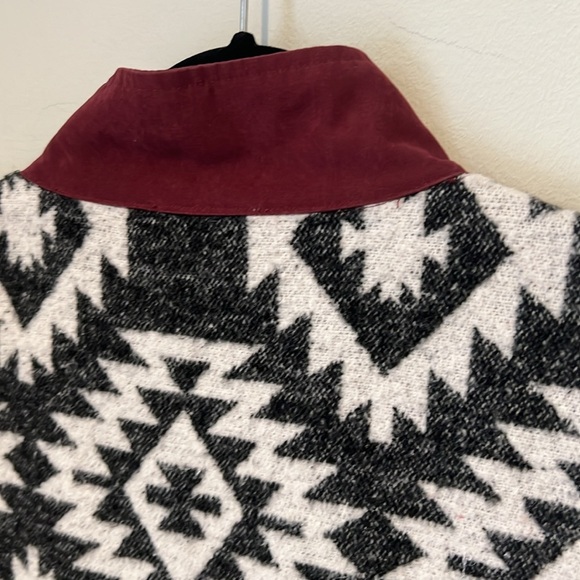 Entro Plus Size Utility Womens Vest Aztec Ikat Tribal Print Knit Back Pocket 1XL - Picture 5 of 16